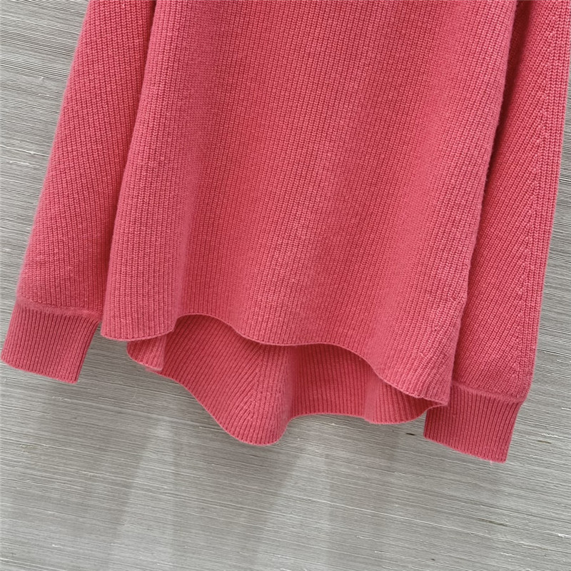 H**me5 cashmere turtleneck sweater