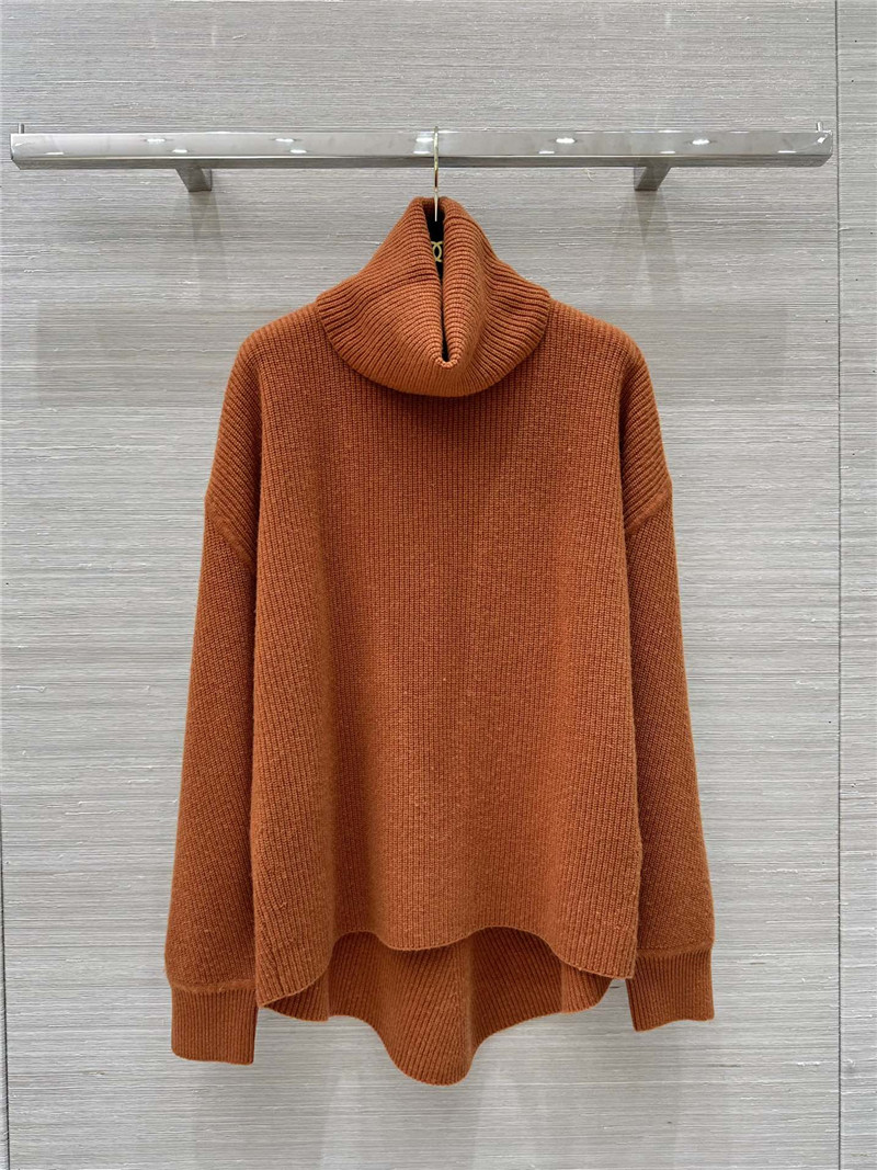 H**me5 orange cashmere turtleneck sweater