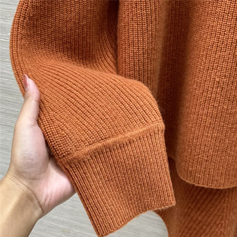 H**me5 orange cashmere turtleneck sweater