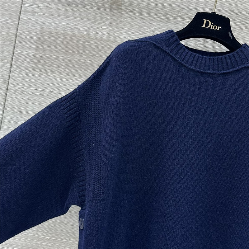 D10r blue oversized cashmere sweater