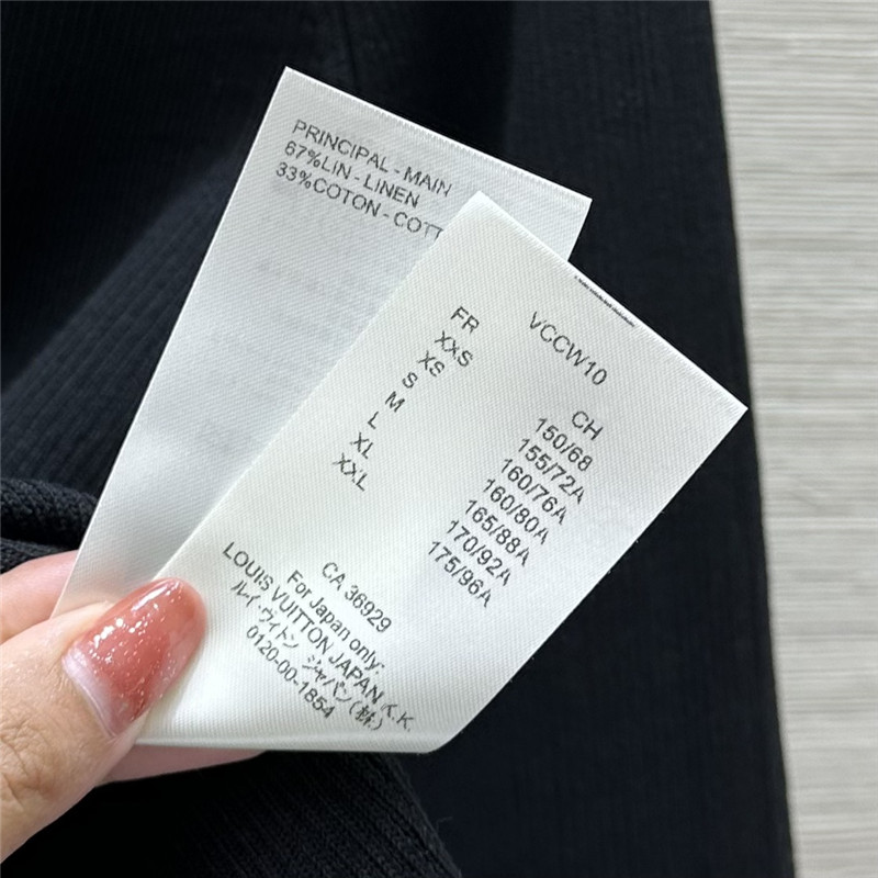 LV Long Sleeve Linen-Knit Top in Black