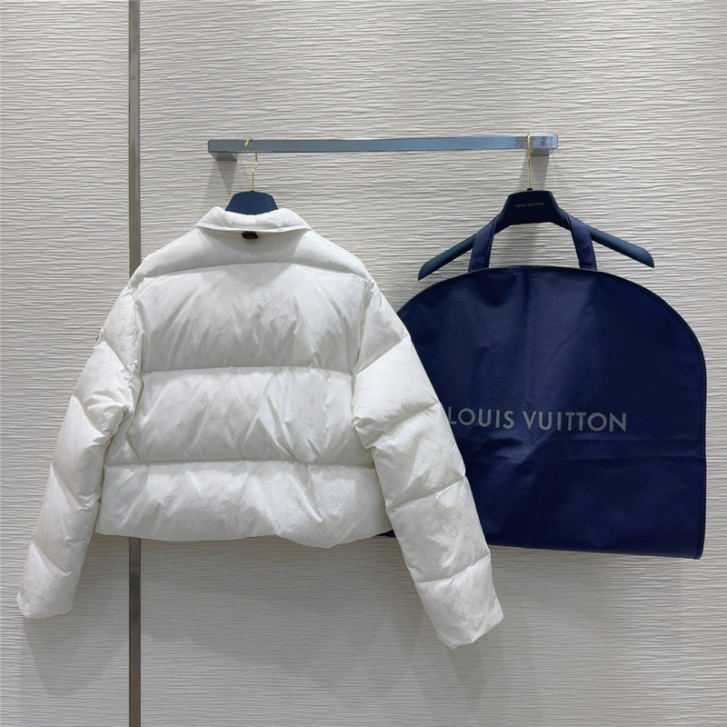 l0vis Vvtt0n lv down jacket