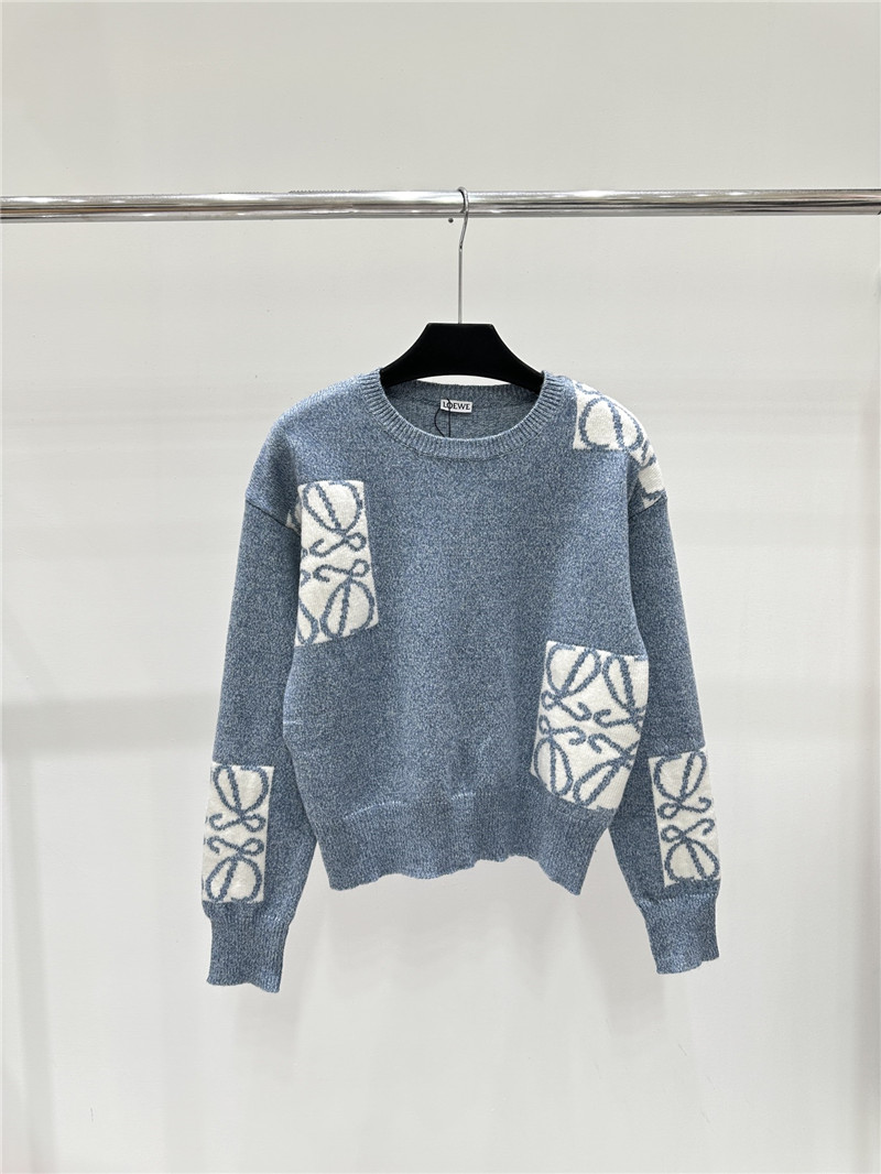 L0ew* pullover long sleeve