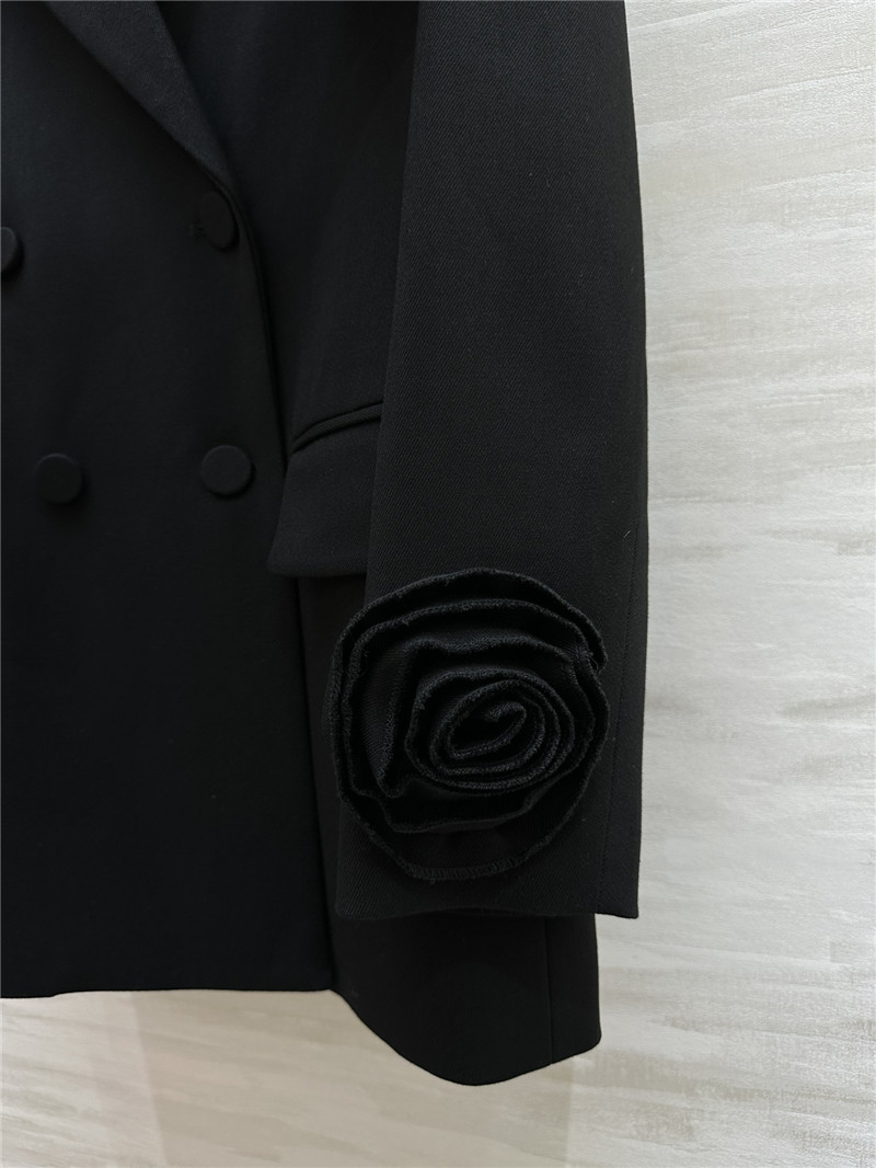 Va1e*ntin0 suit jacket