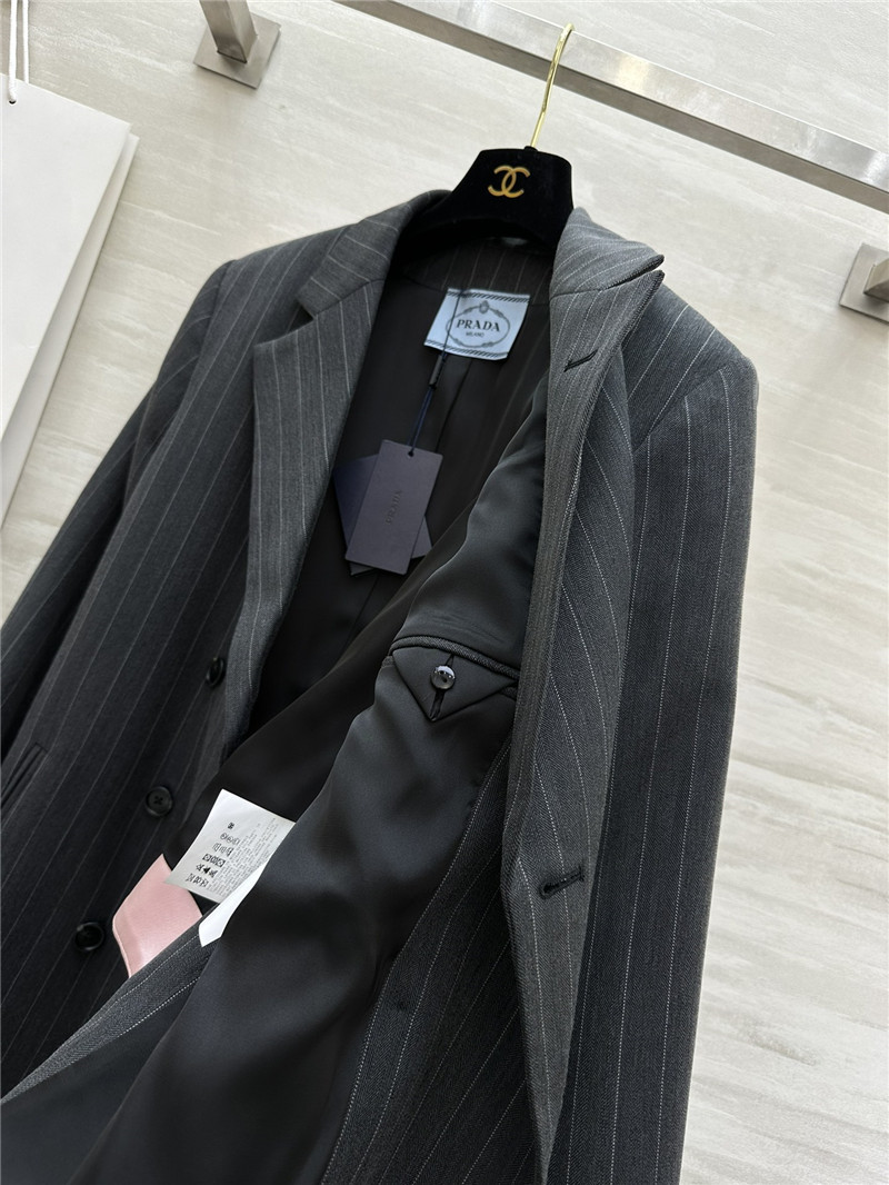 Pra*a striped suit jacket
