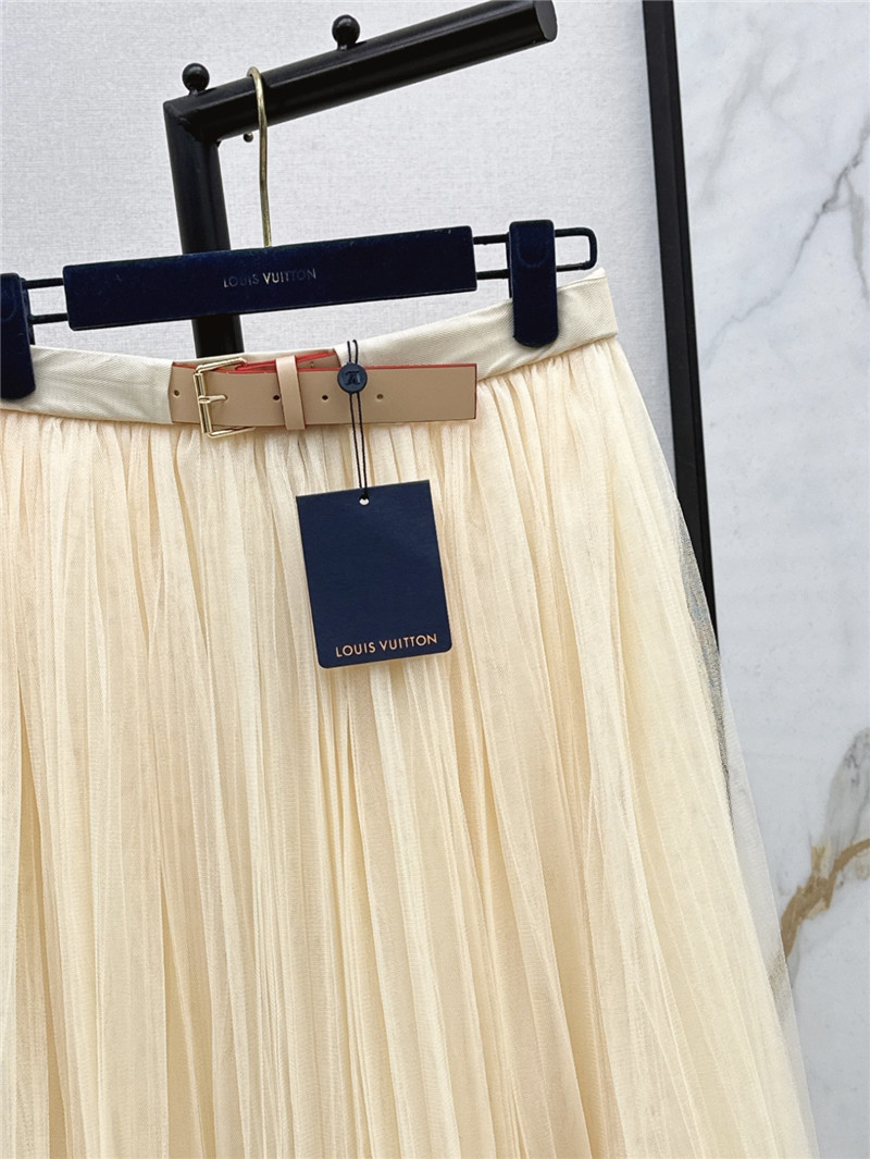 l0vis Vvtt0n lv long tulle skirt