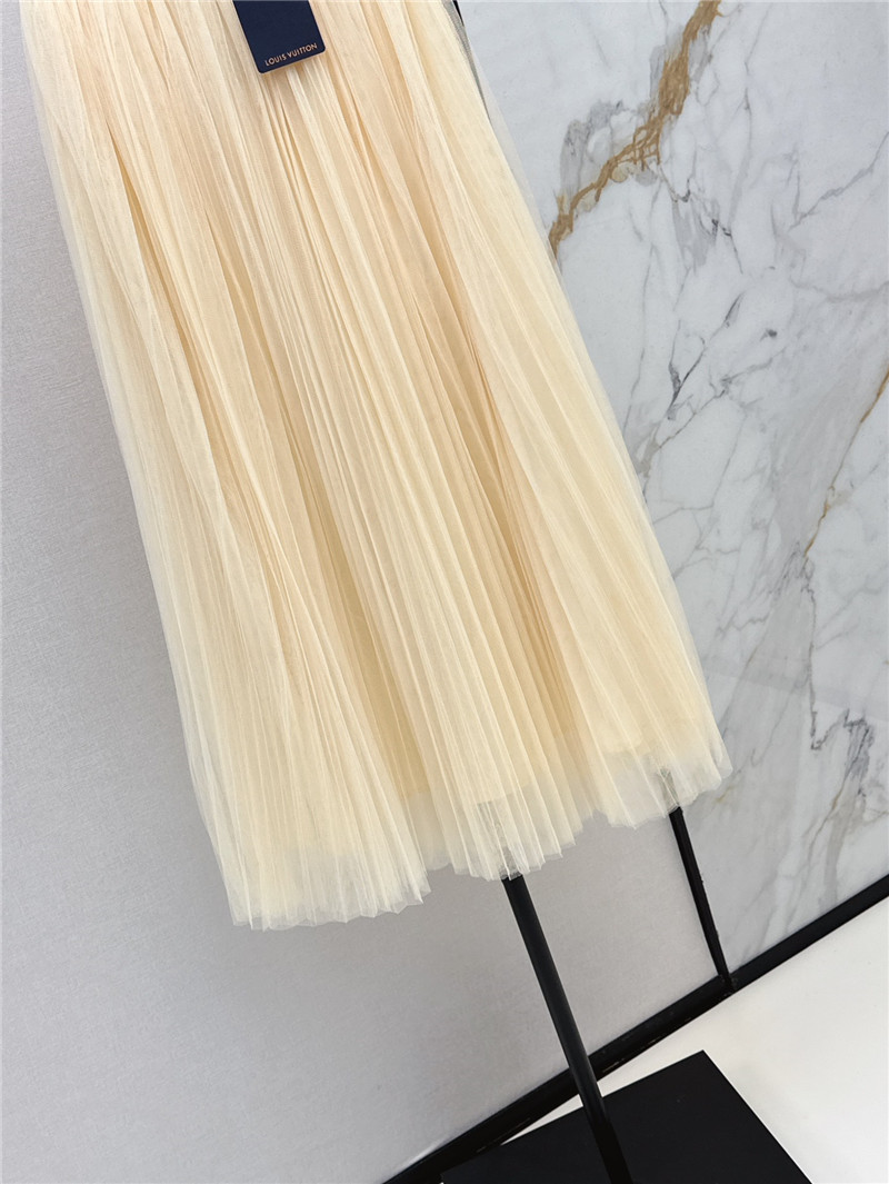 l0vis Vvtt0n lv long tulle skirt