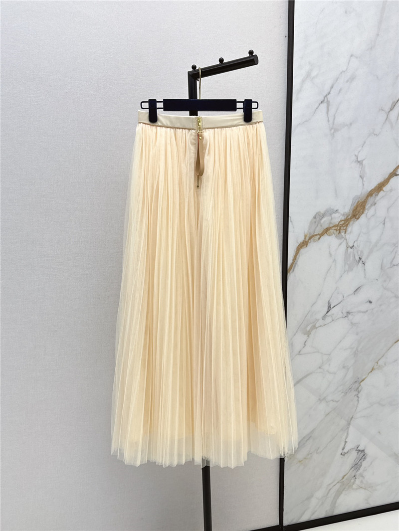 l0vis Vvtt0n lv long tulle skirt