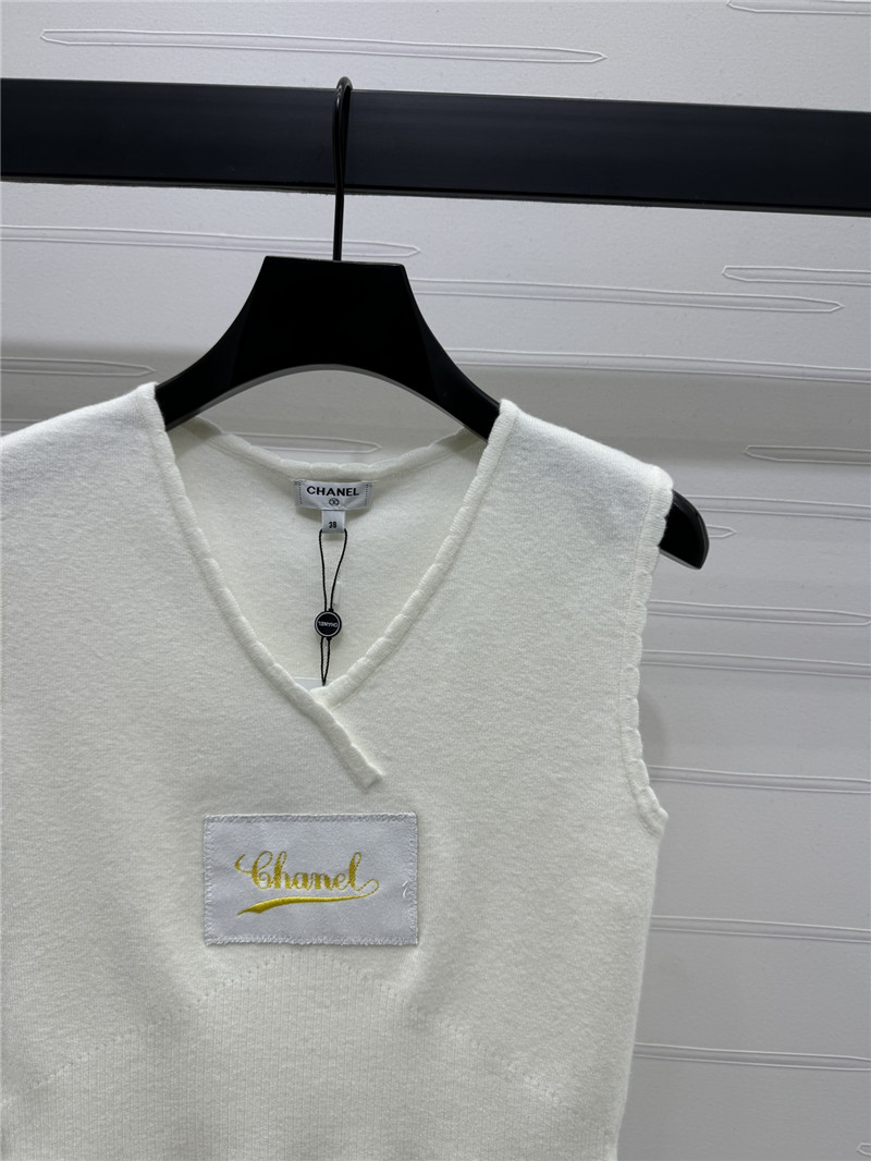 Ch**el v-neck white knit vest