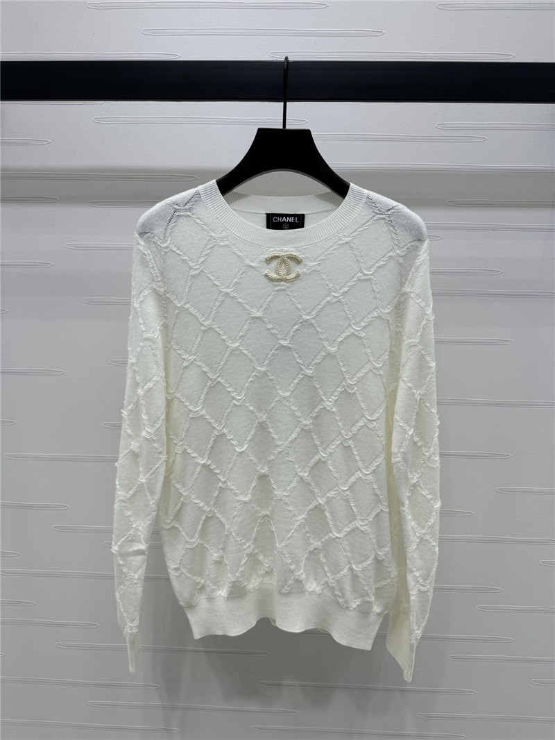 ch**el D1am0nd quilted wool sweater white