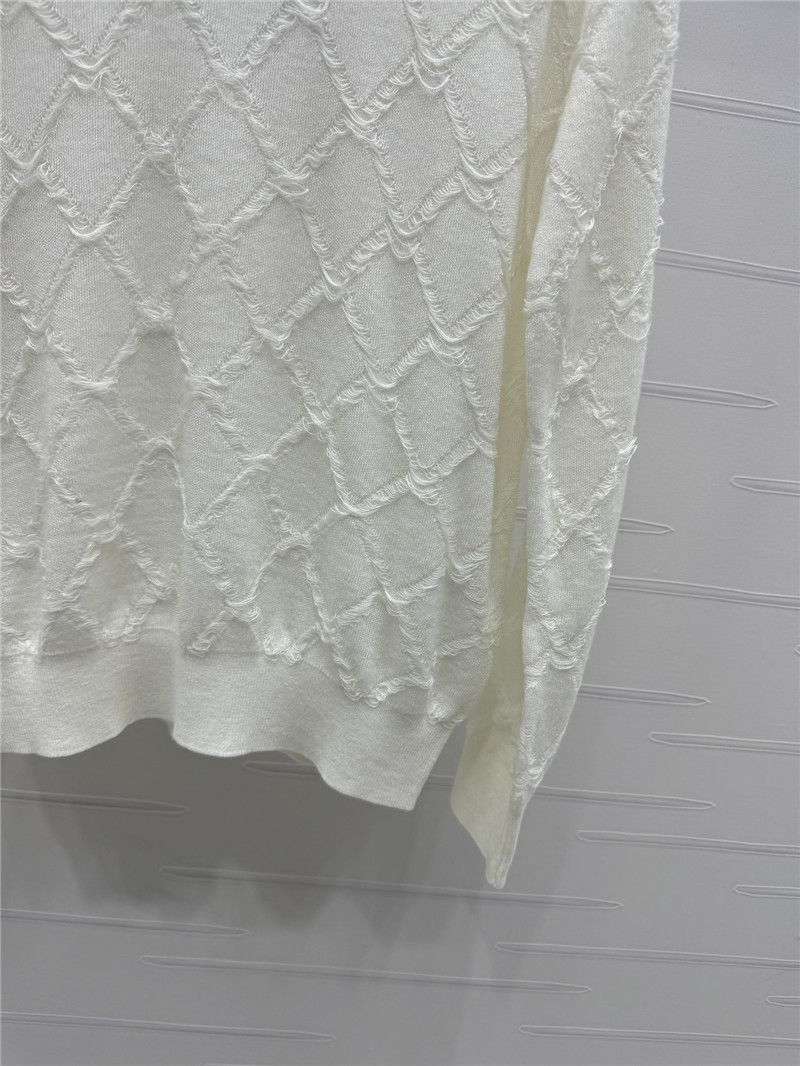 ch**el D1am0nd quilted wool sweater white