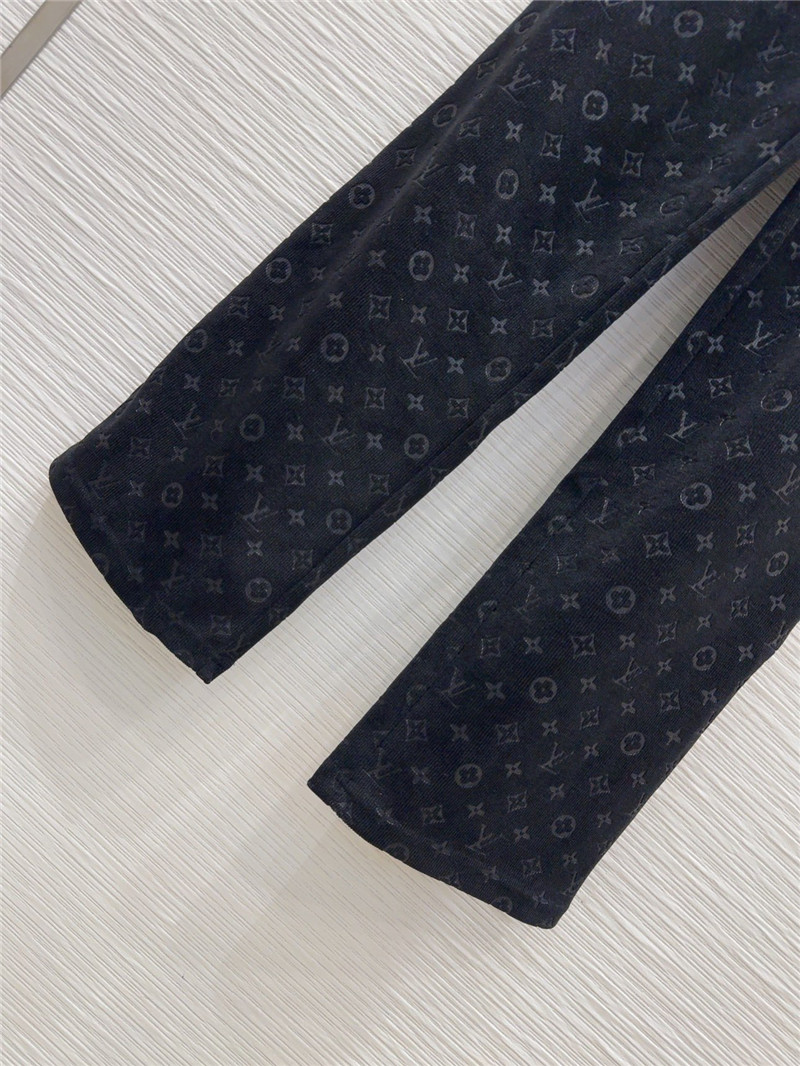 l0vis Vvtt0n lv embossed straight pants