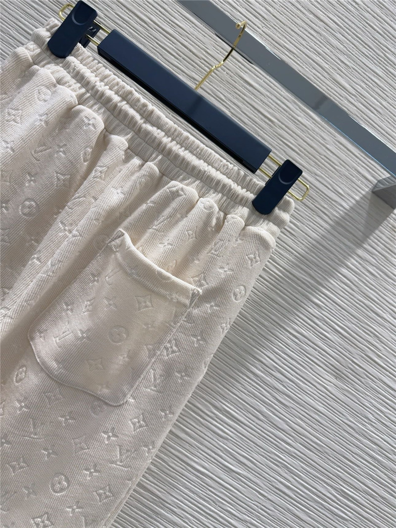 l0vis Vvtt0n lv embossed straight pants