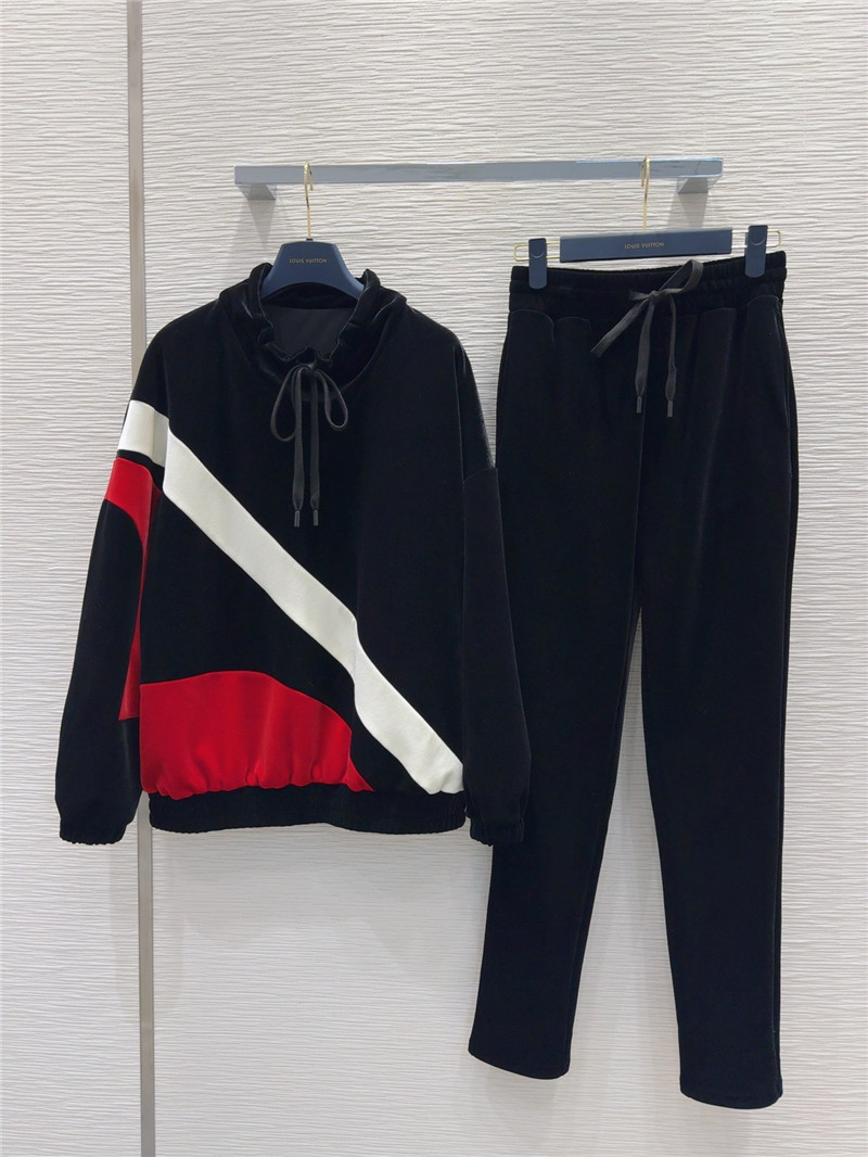 l0vis Vvtt0n lv new suit