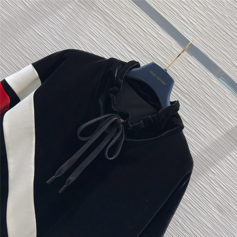 l0vis Vvtt0n lv new suit