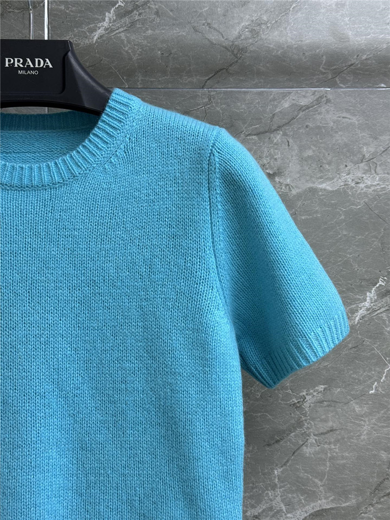 Pra*a short sleeve cashmere top in blue