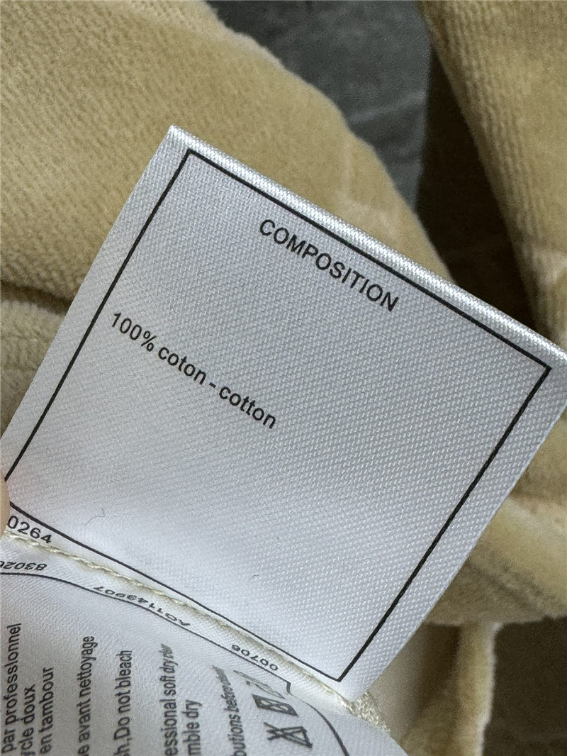 ch**el D1am0nd velvet top