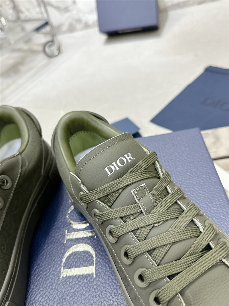 walk’n’D10r green sneakers