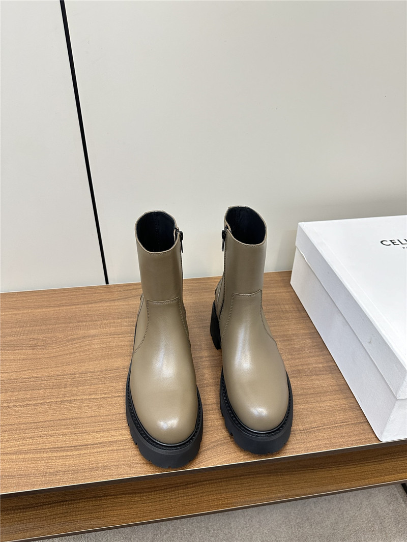 Ce1i*e margaret calfskin chelsea boots