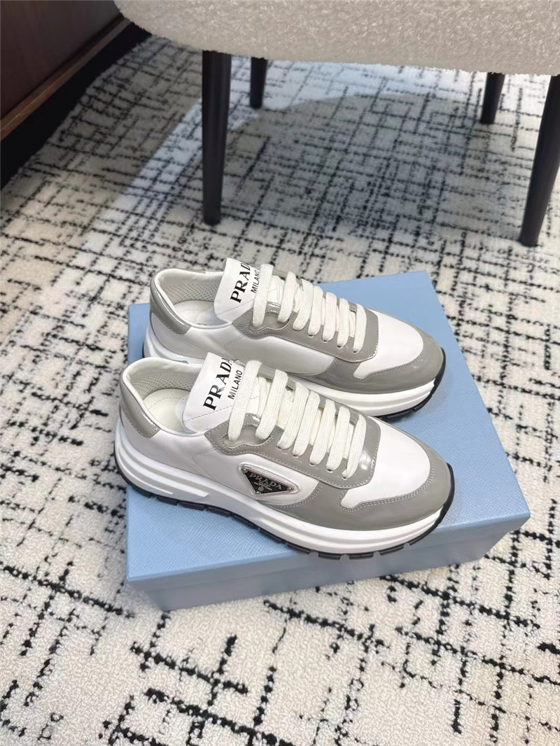 Pra*a prax 01 leather sneakers white gray