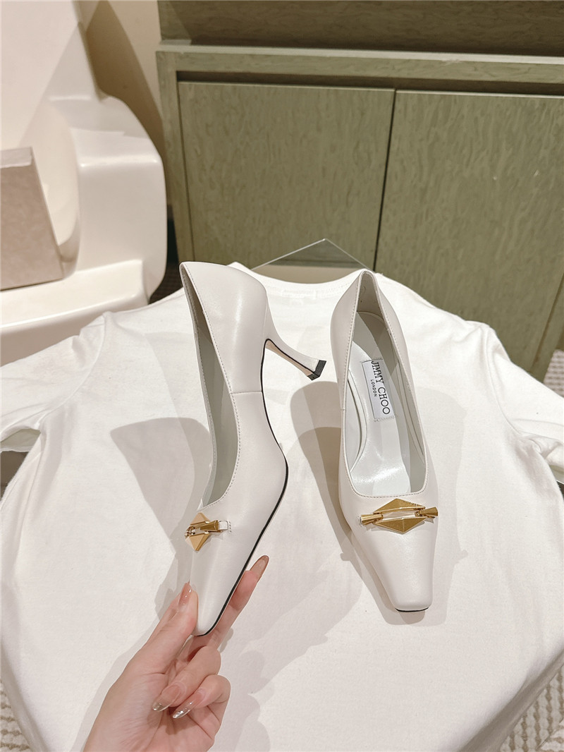 J1m*y Ch00 ryker 90 white/gold calf pumps