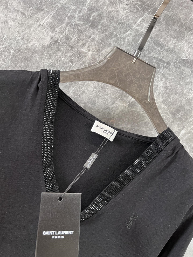 Y51 hooded long-sleeved t-shirt