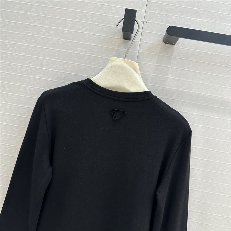 Pra*a bottoming shirt