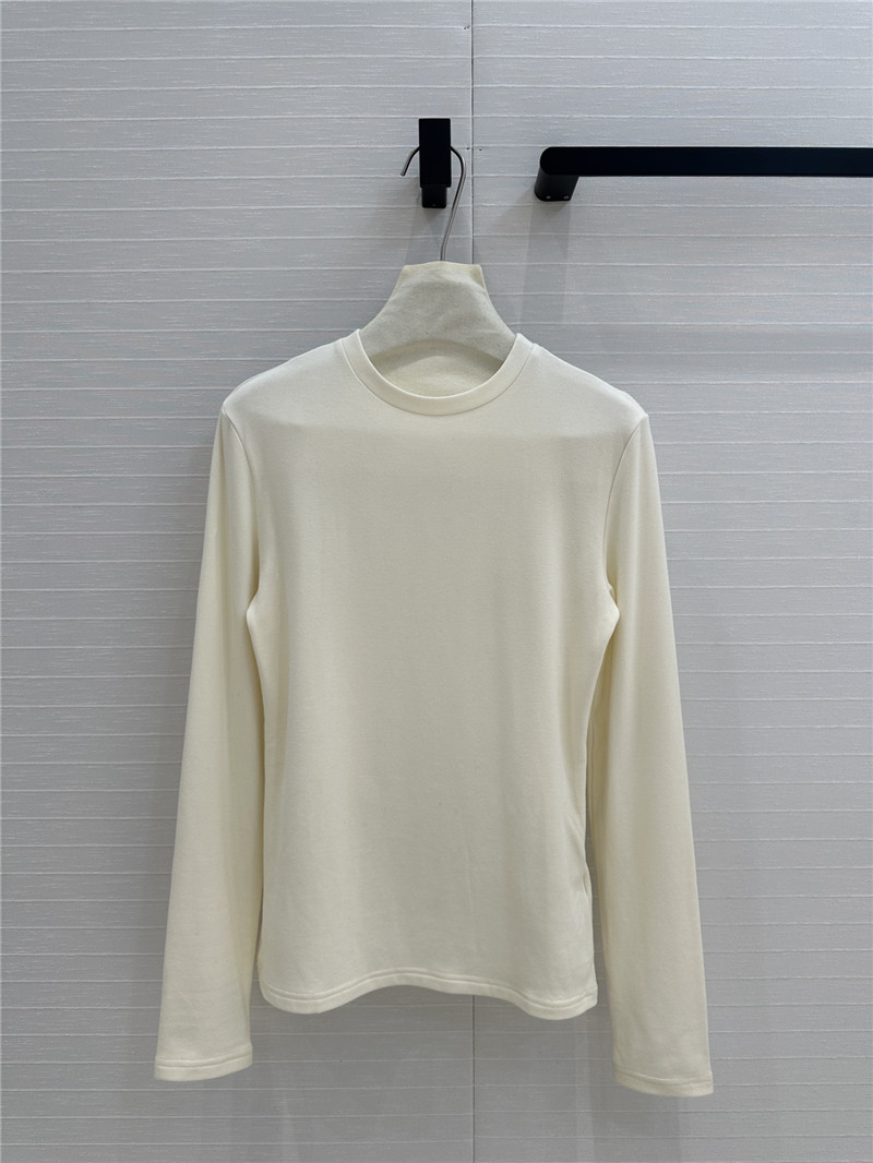 Pra*a bottoming shirt