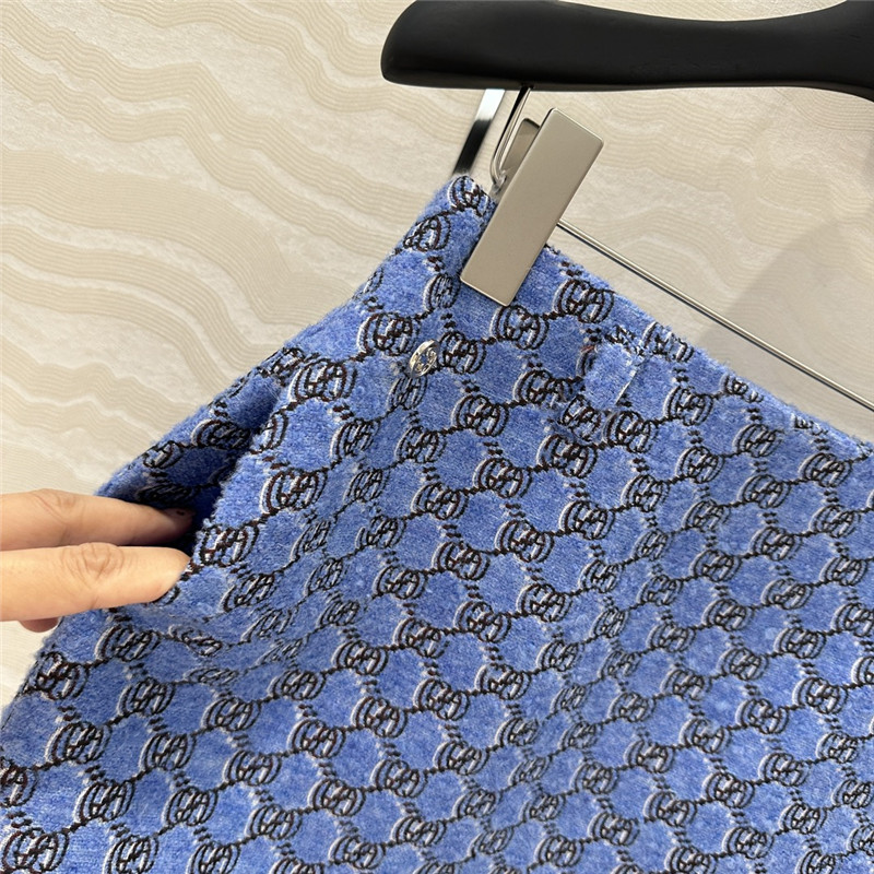 Gvc*1 wool tweed mini skirt