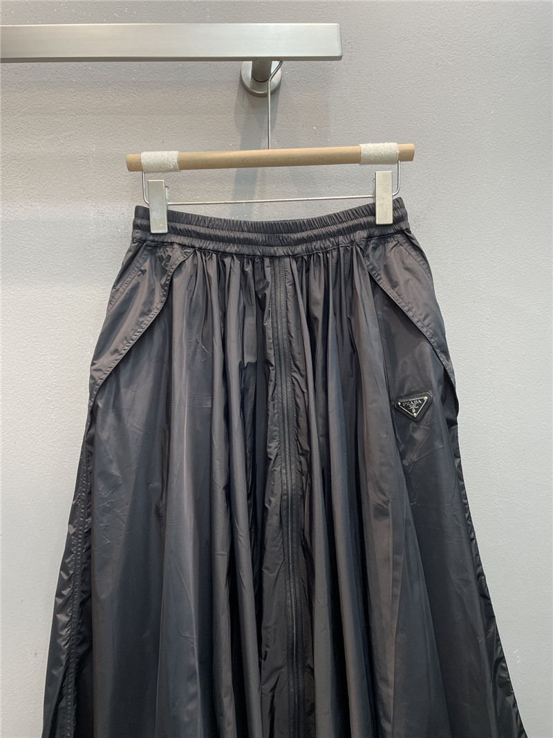 Pra*a large swing skirt