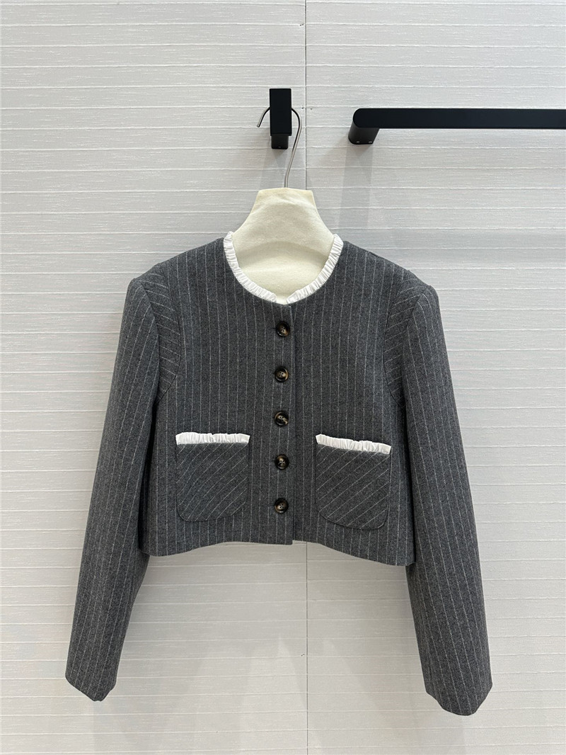 M1um1u vertical striped woolen suit