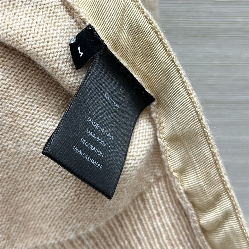 F**di cashmere turtleneck sweater beige