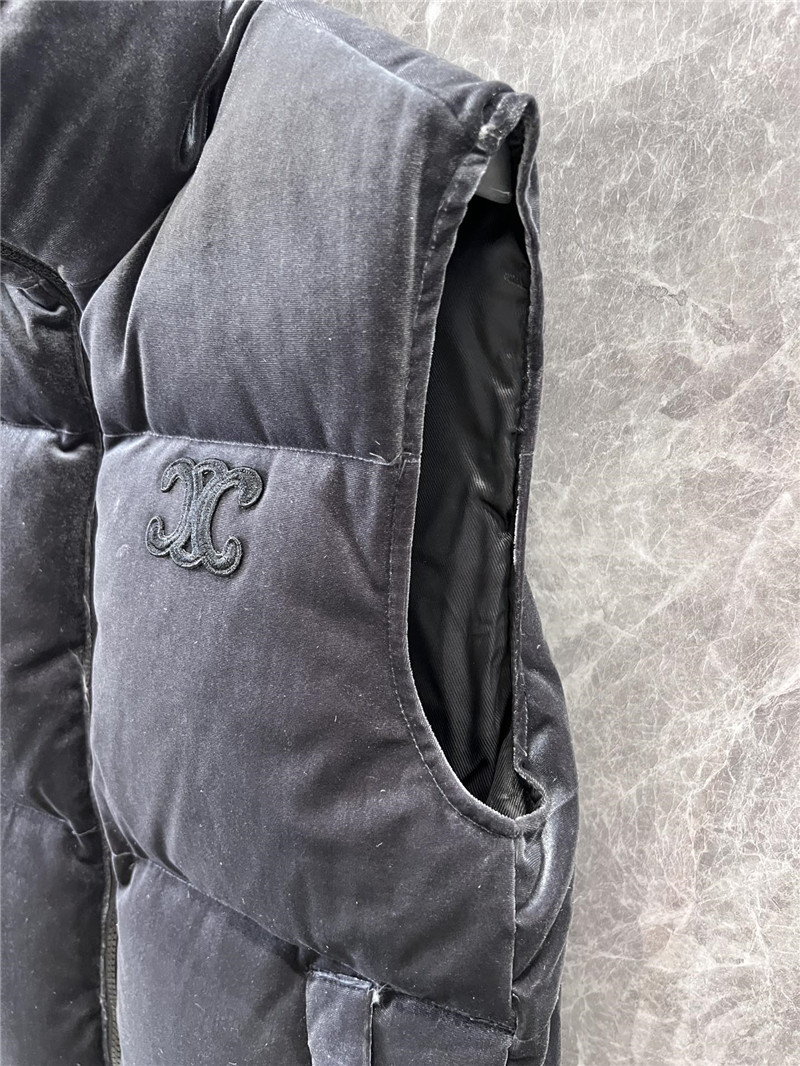 Ce1i*e velvet down vest