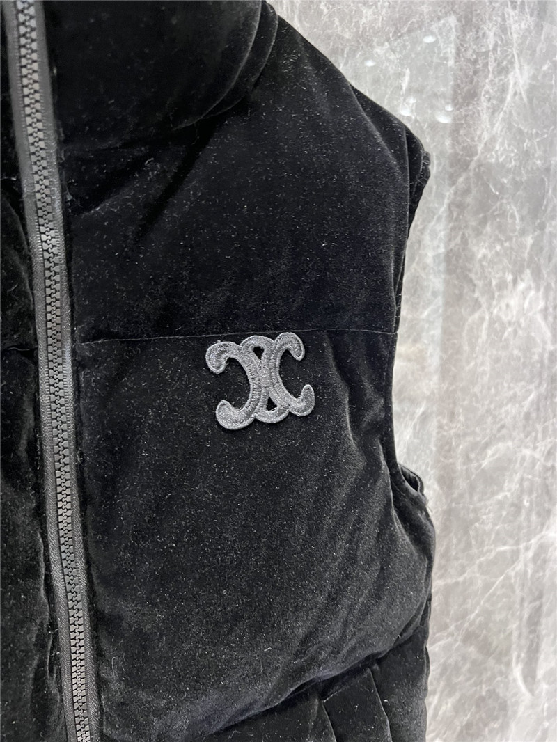 Ce1i*e velvet padded vest