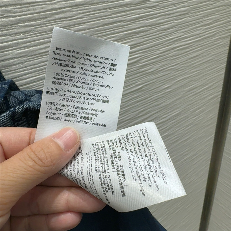 Va1e*ntin0 hot style skirt