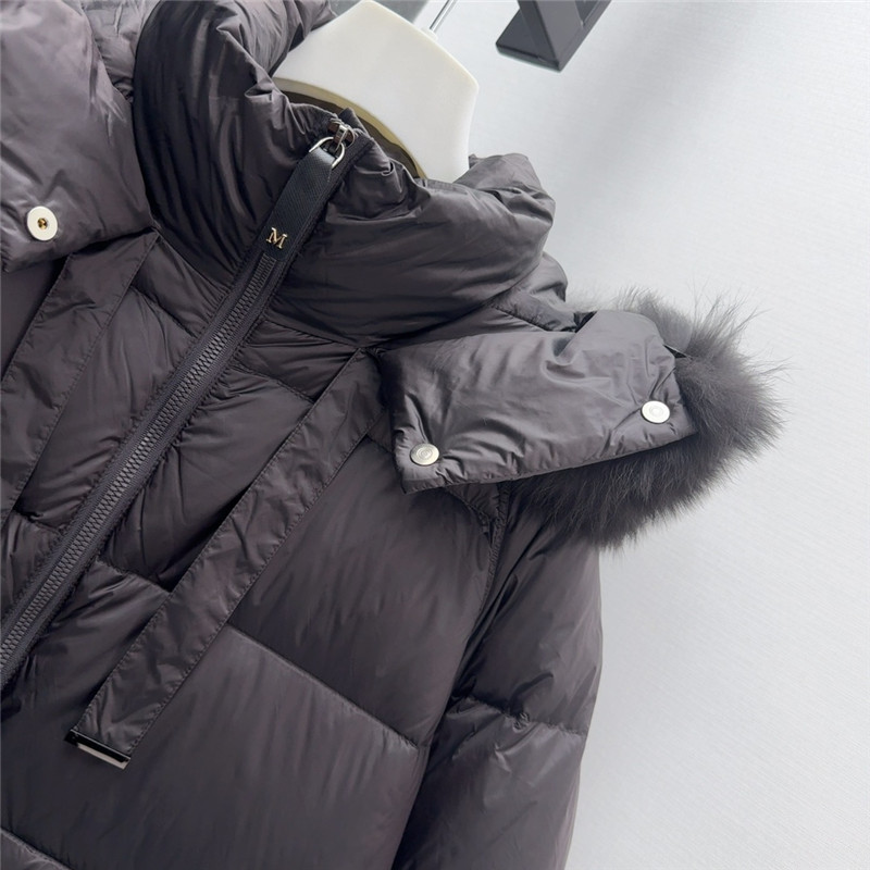Vanitoo long down jacket