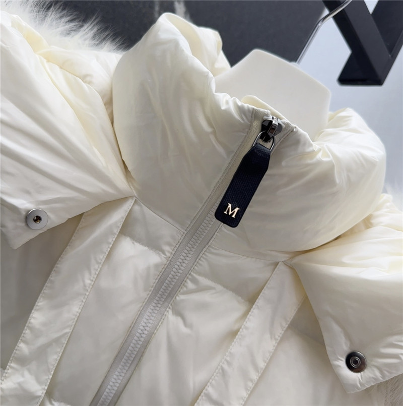Vanitoo long down jacket