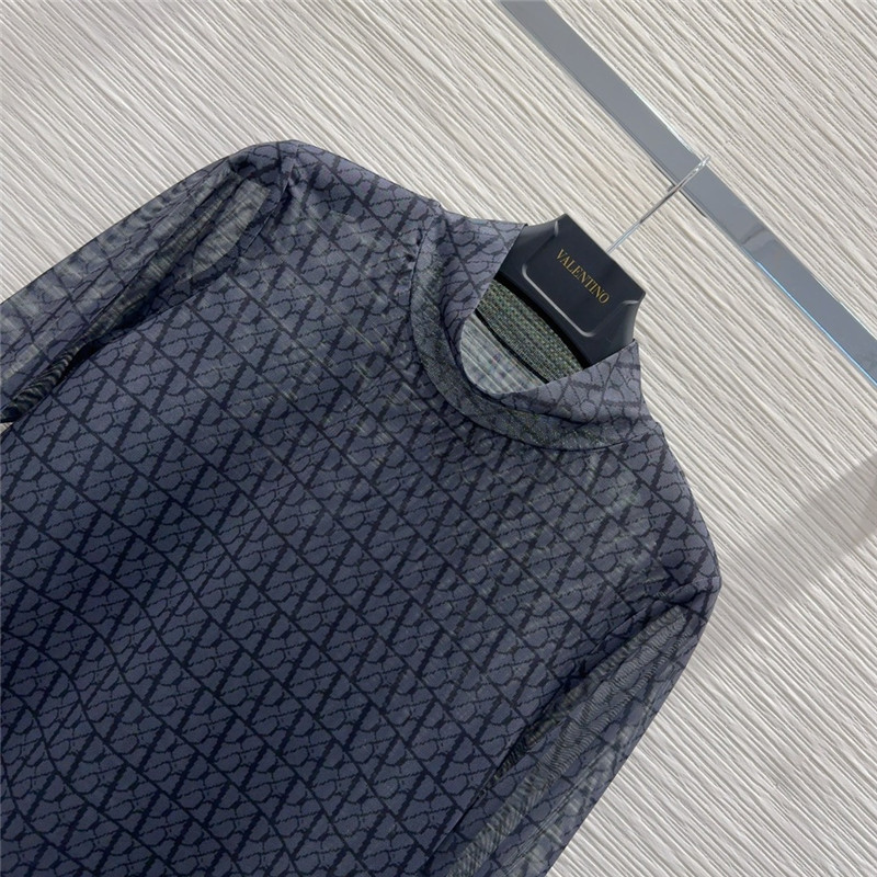 Va1e*ntin0 mesh bottoming shirt