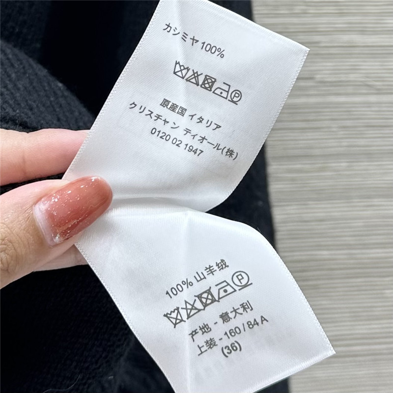 D10ralps star hooded sweater black