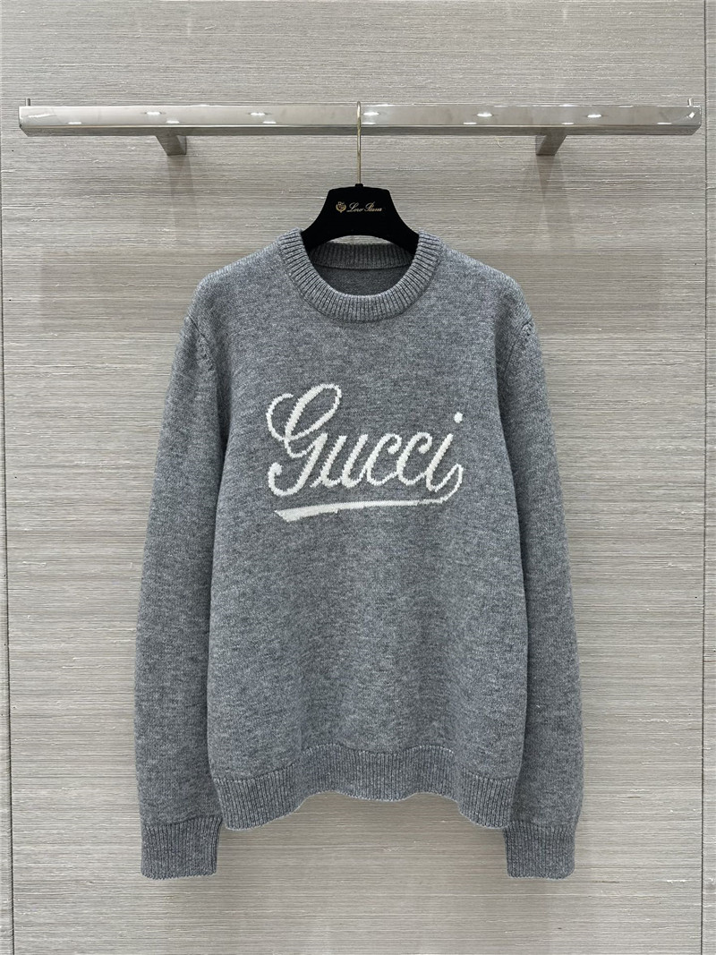 Gvc*1 intarsia-knit logo sweater grey