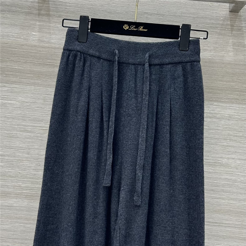 L0r0 P1ana tie jacket + trousers set