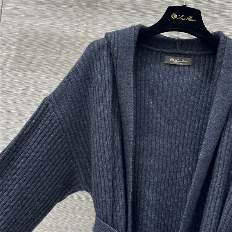 L0r0 P1ana tie jacket + trousers set