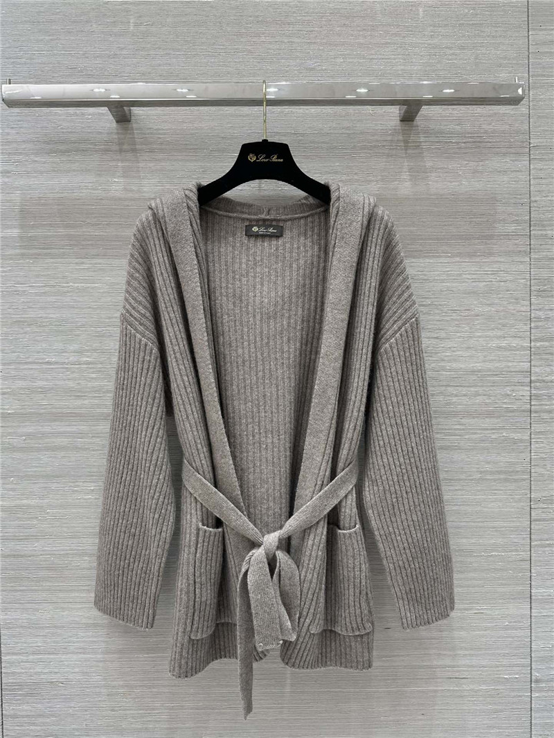 L0r0 P1ana tie jacket + trousers set