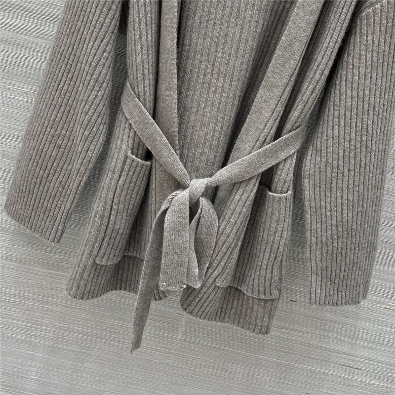 L0r0 P1ana tie jacket + trousers set