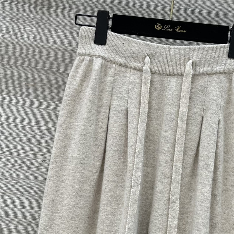 L0r0 P1ana tie jacket + trousers set