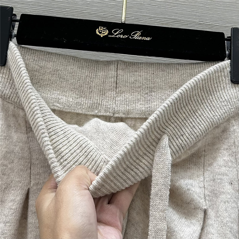 L0r0 P1ana tie jacket + trousers set