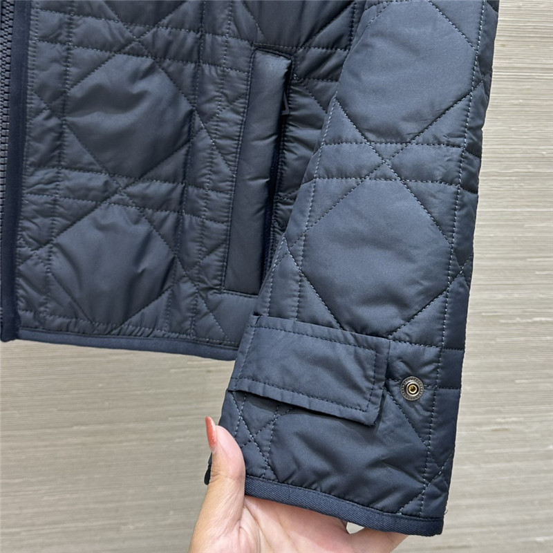 D10r hooded padded jacket