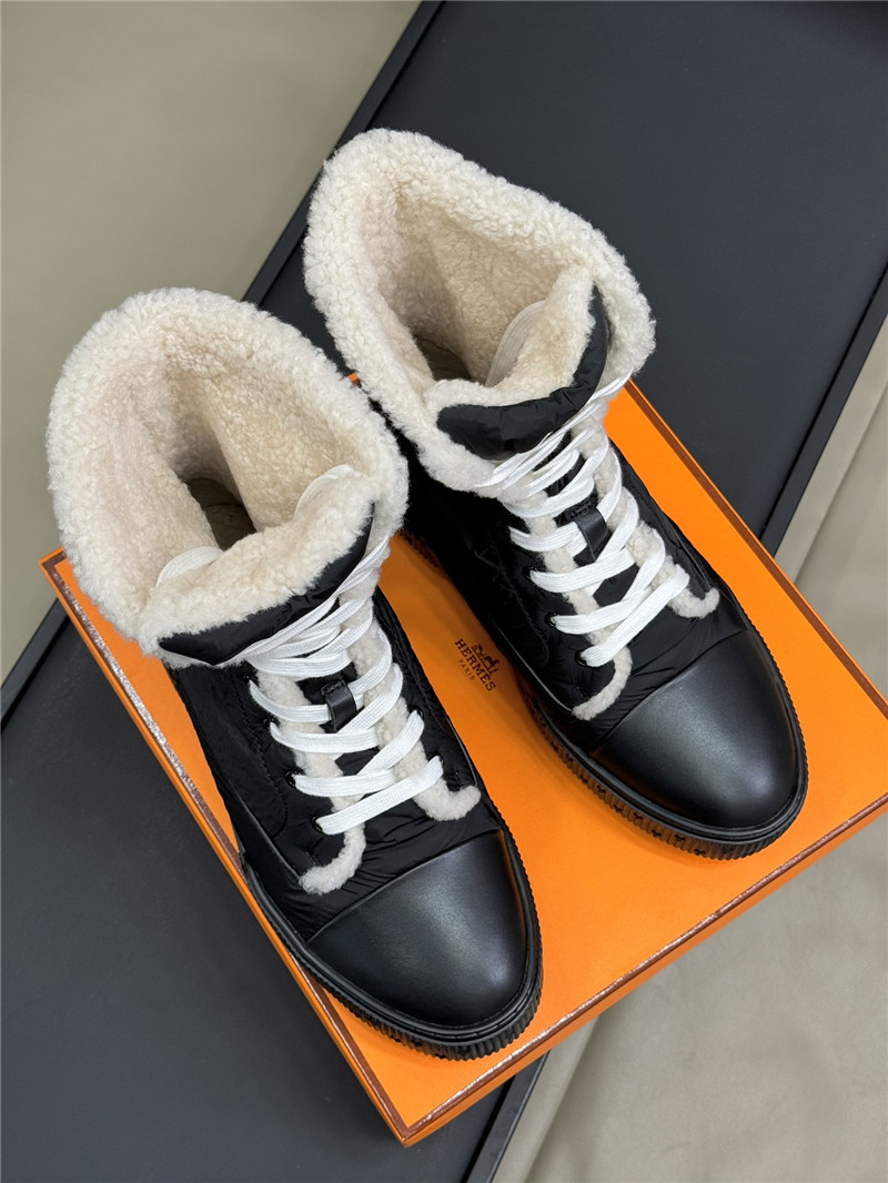 H**me5 fresh snow boots in black