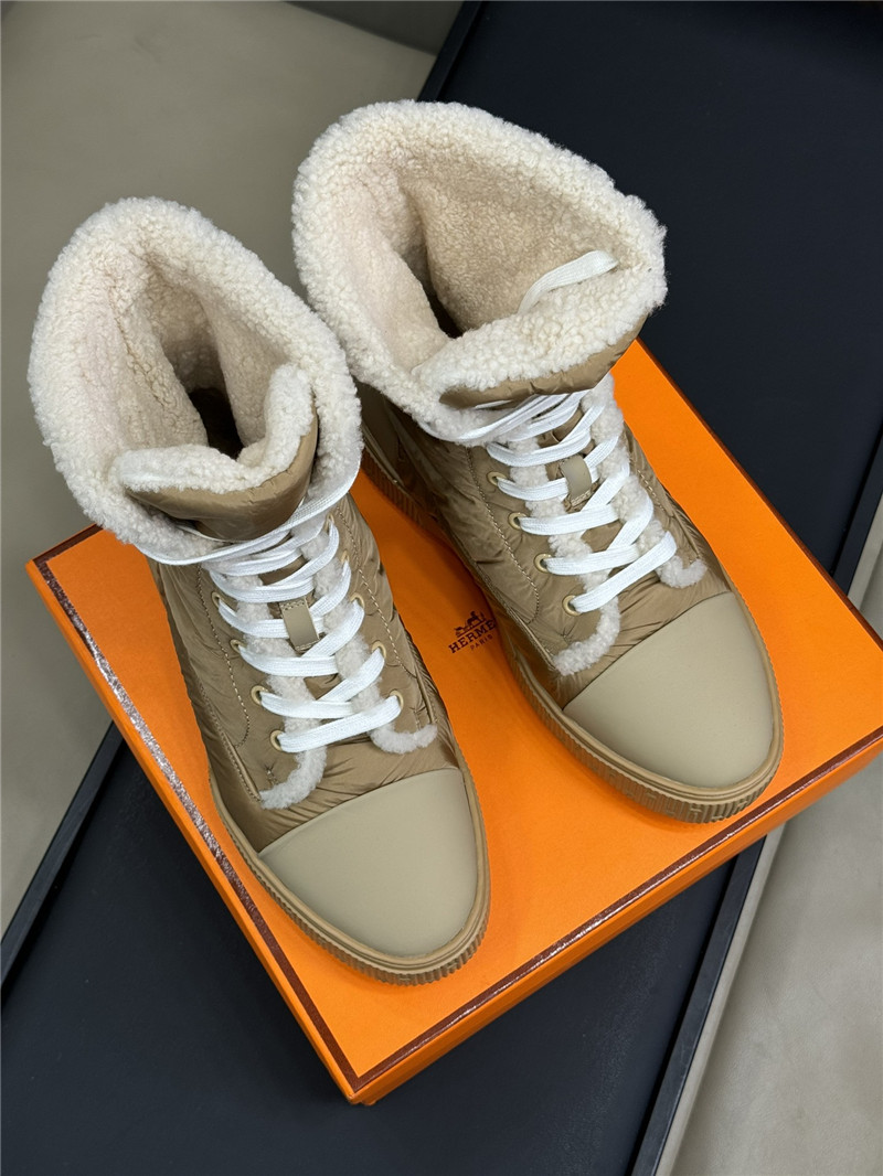 H**me5 fresh snow boots
