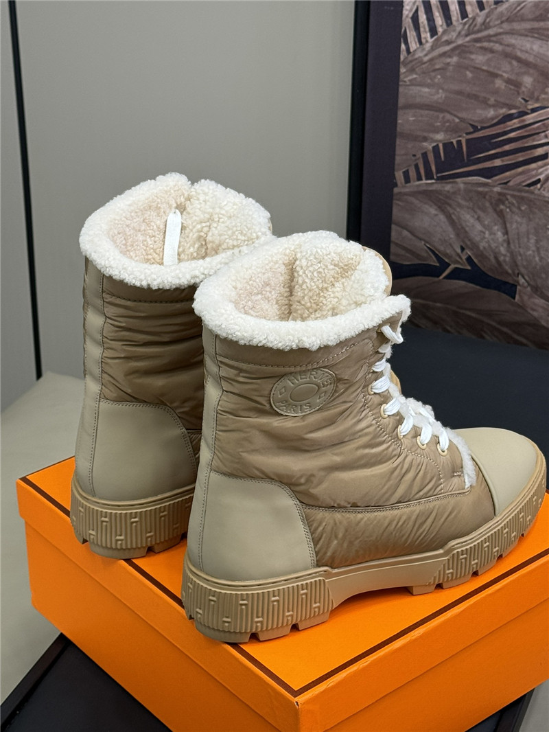 H**me5 fresh snow boots